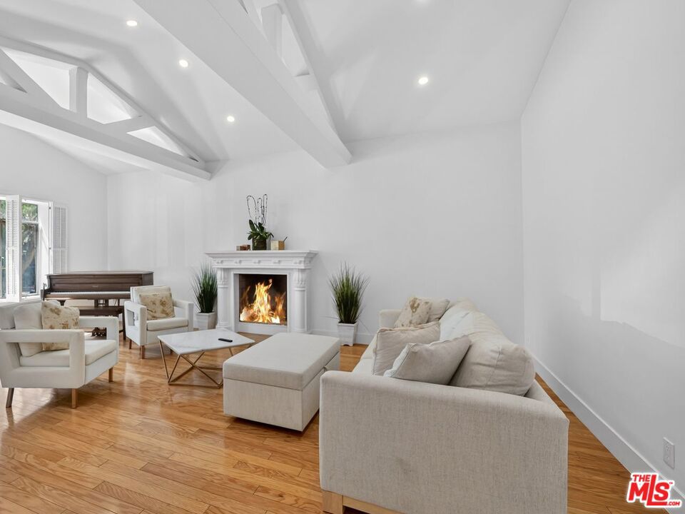 Photo 1 of 67 — 352 S Wetherly Drive, Beverly Hills, CA 90211