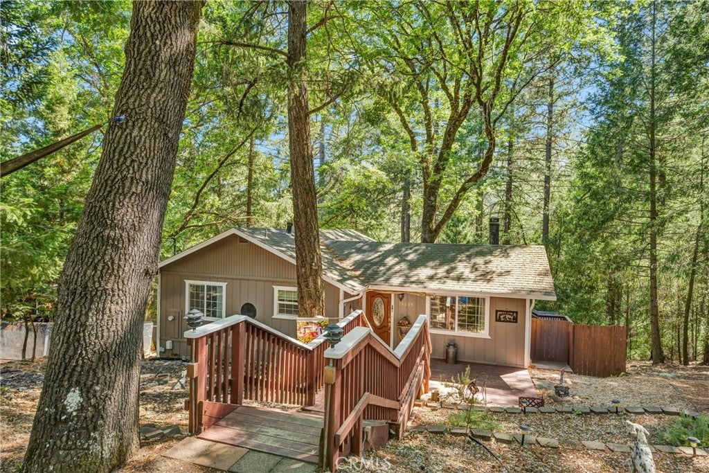 16635 Mountain View Drive