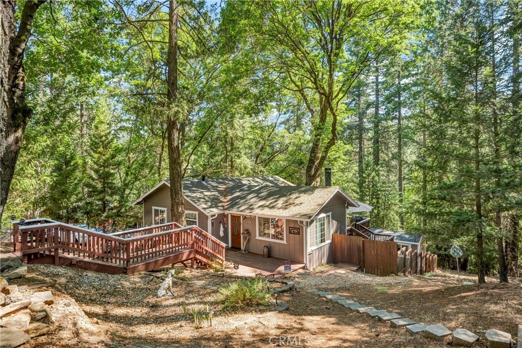 16635 Mountain View Drive