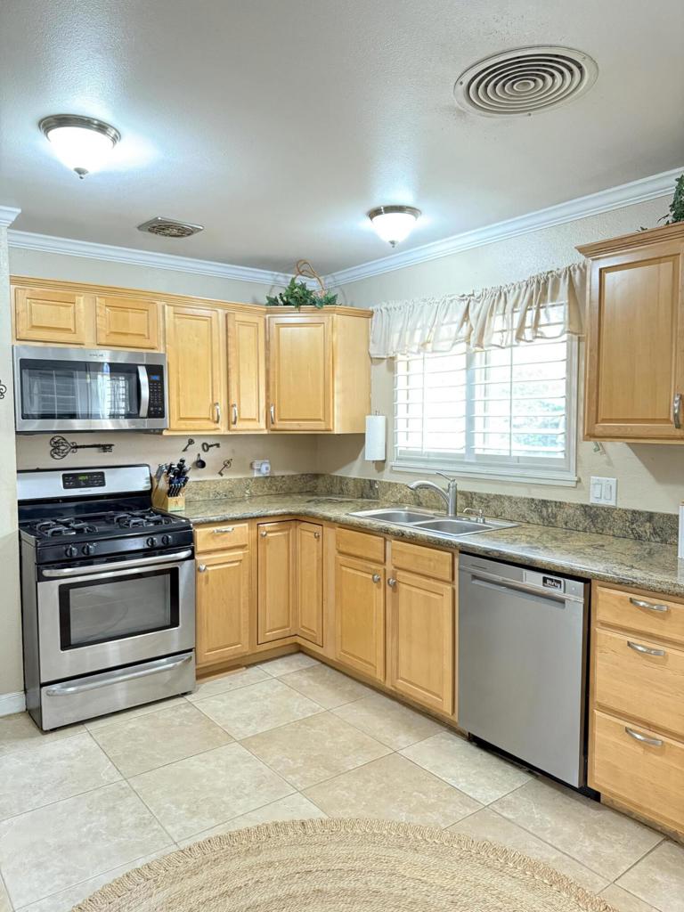 Palm Desert Country - Residential