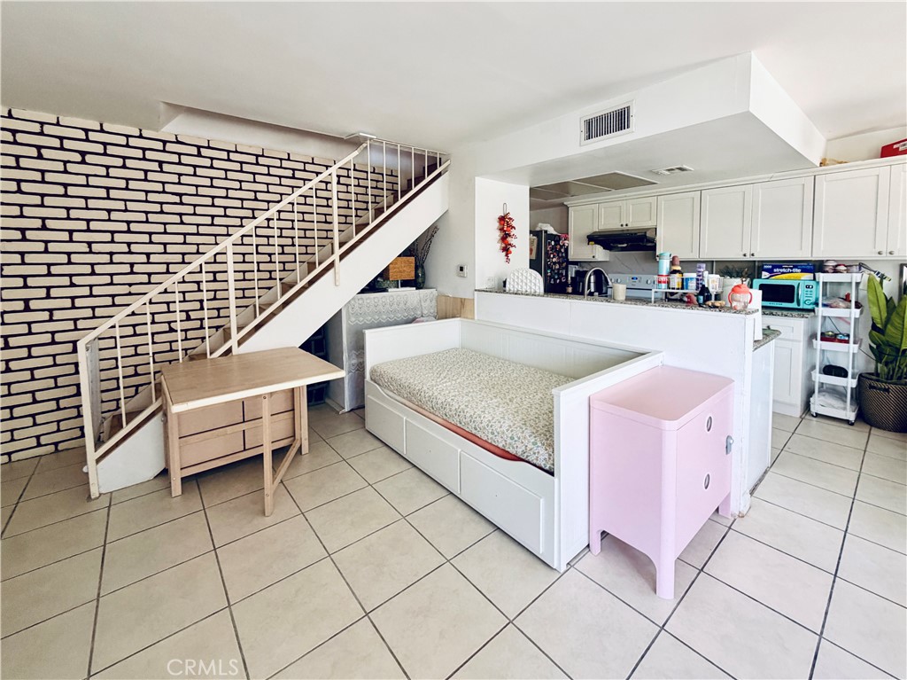 18202 Camino Bello 3