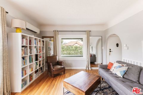 Photo of 426 N Avenue 64 Ave, Los Angeles, CA 90042 (MLS # 25589179)