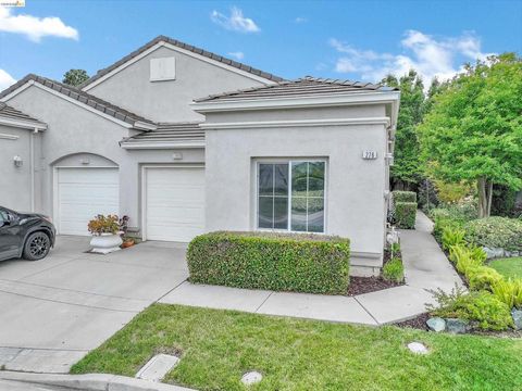 Photo of 276 Black Amber Way, Brentwood, CA 94513 (MLS # 41133894)