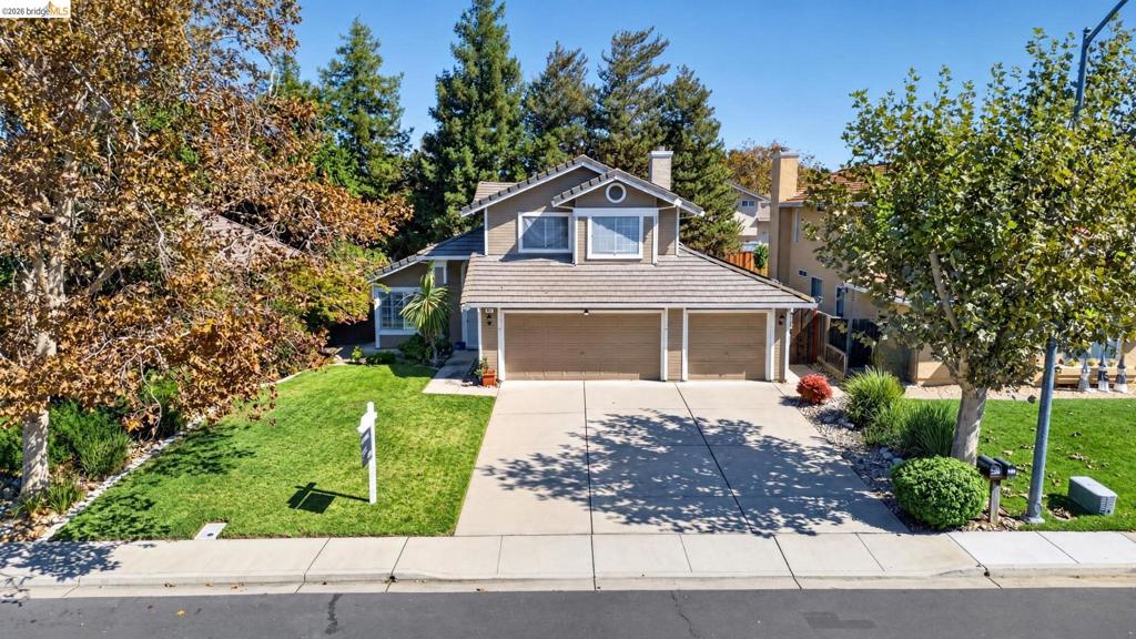427 White Oak Ct