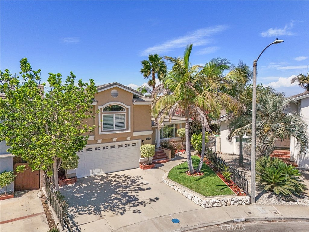 3561 Dahlia Circle