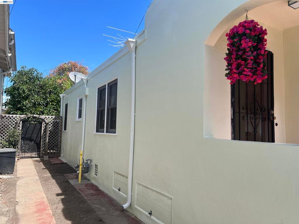 2115 Havenscourt Blvd
