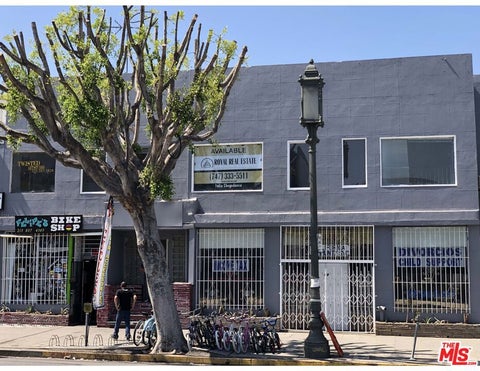 Photo of 1324 Wilshire Boulevard #3A, Los Angeles, CA 90017 (MLS # 26101778)
