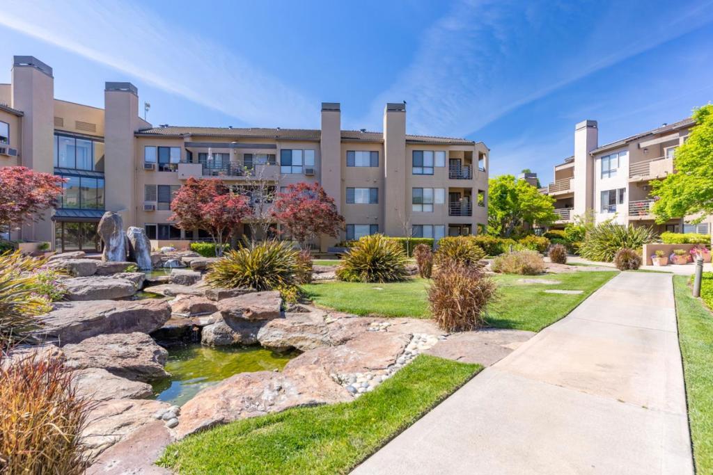 39224 Guardino Drive 314