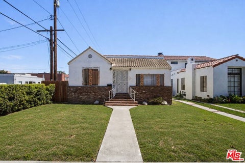 Photo of 418 S La Peer Drive, Beverly Hills, CA 90211 (MLS # 26920901)