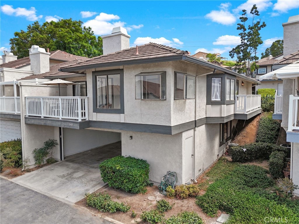 2475 Woodfield