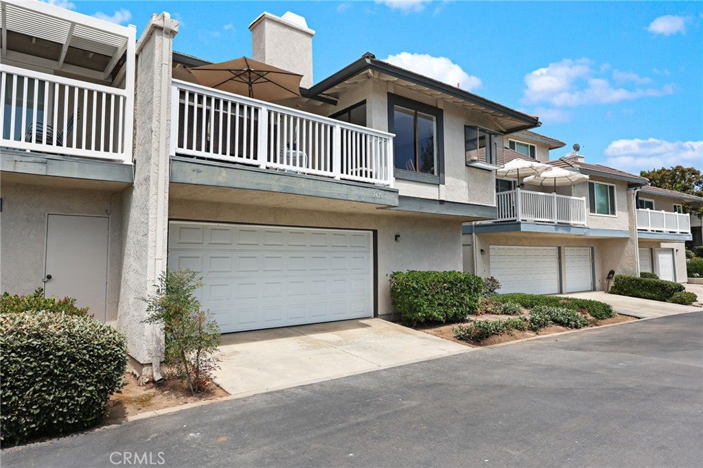 2475 Woodfield