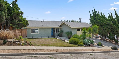 Photo of 2240 Crestmont Drive, Ventura, CA 93003 (MLS # V1-38529)