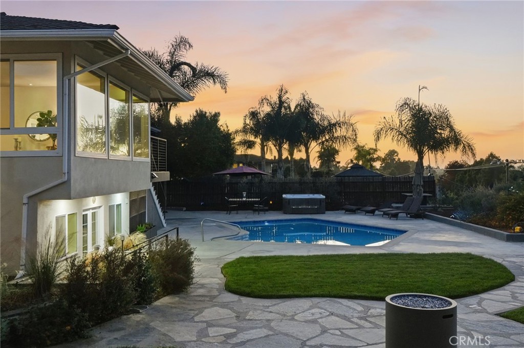 Las Vivendas - Residential