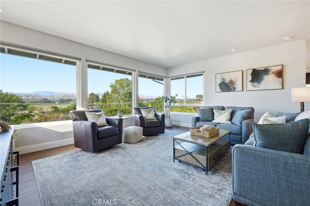 Las Vivendas - Residential