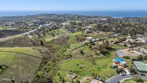 Photo of 28906 Verde Mesa Lane Lane, Malibu, CA 90265 (MLS # 225001400)