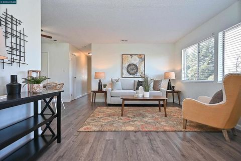 Photo of 1387 1387 Del Rio Circle Cir #D, Concord, CA 94518 (MLS # 41126150)