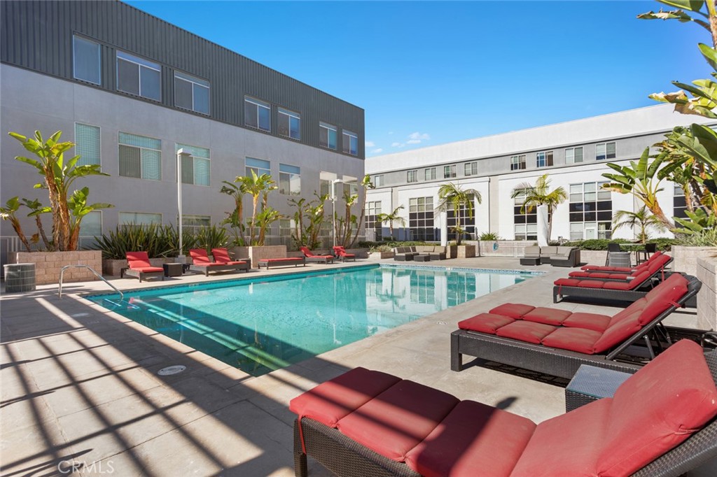 435 W Center Street Promenade 221