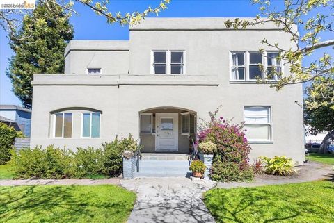 Photo of 1036 60th Street St, Oakland, CA 94608 (MLS # 41128186)