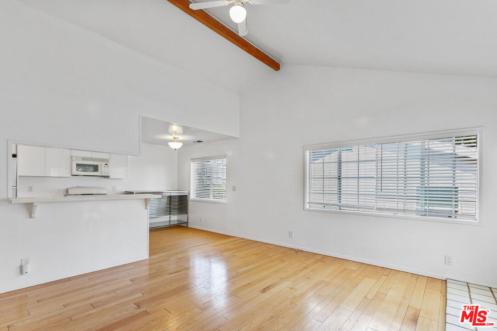 Properties 1 1204 Bay Street #C