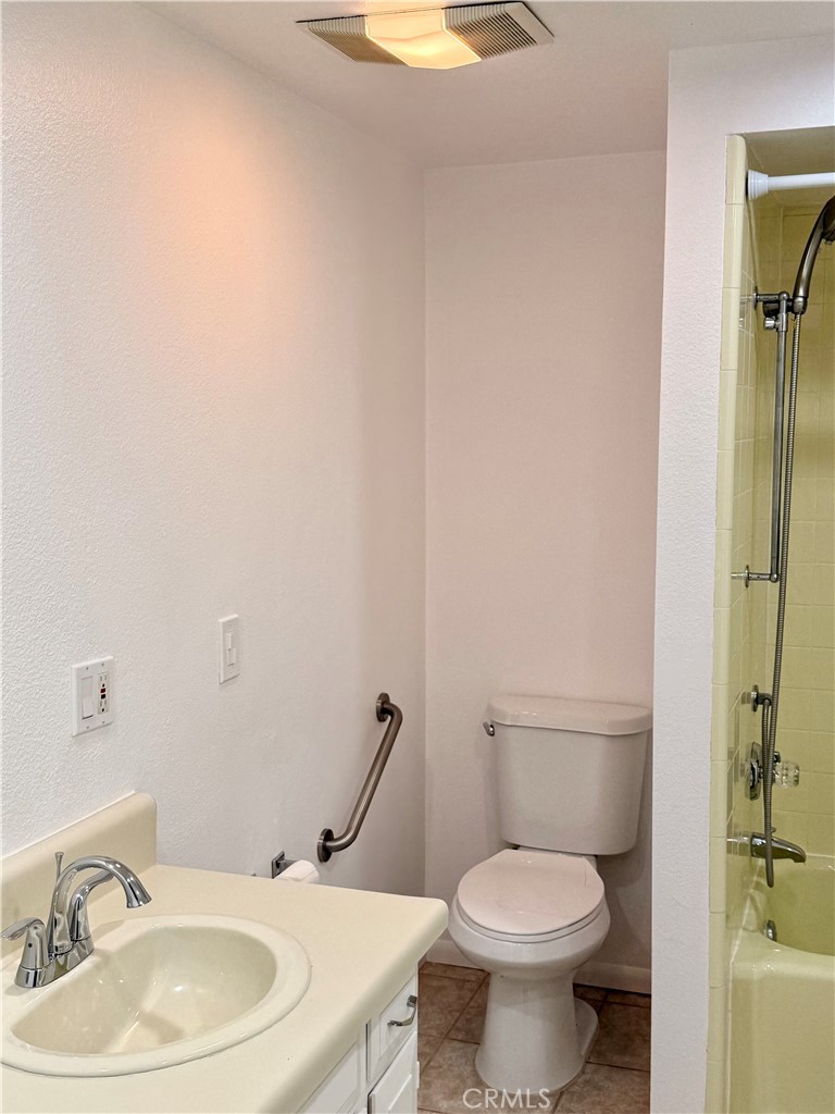 Leisure World (LW) - Residential Lease