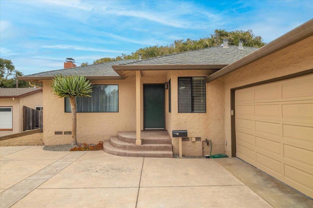 712 Sunset Drive