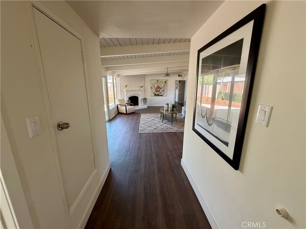 315 E Francis
