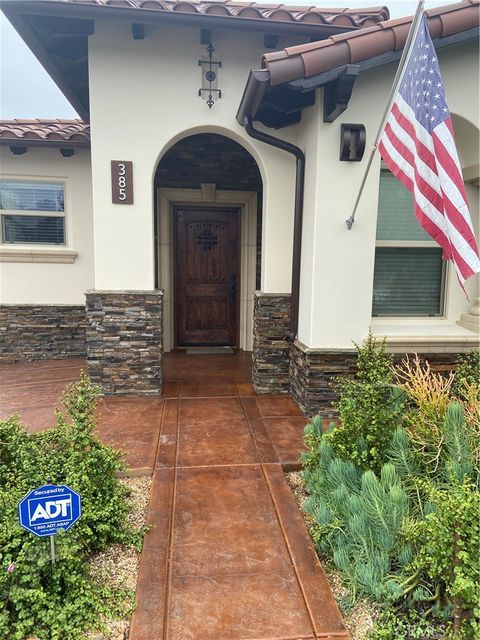 Photo of 385 W 19th Street, San Pedro, CA 90731 (MLS # SB25138322)
