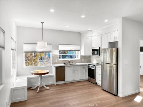 Photo of 6016 Lake Lindero DR #A, Agoura Hills, CA 91301 (MLS # SR26196459)