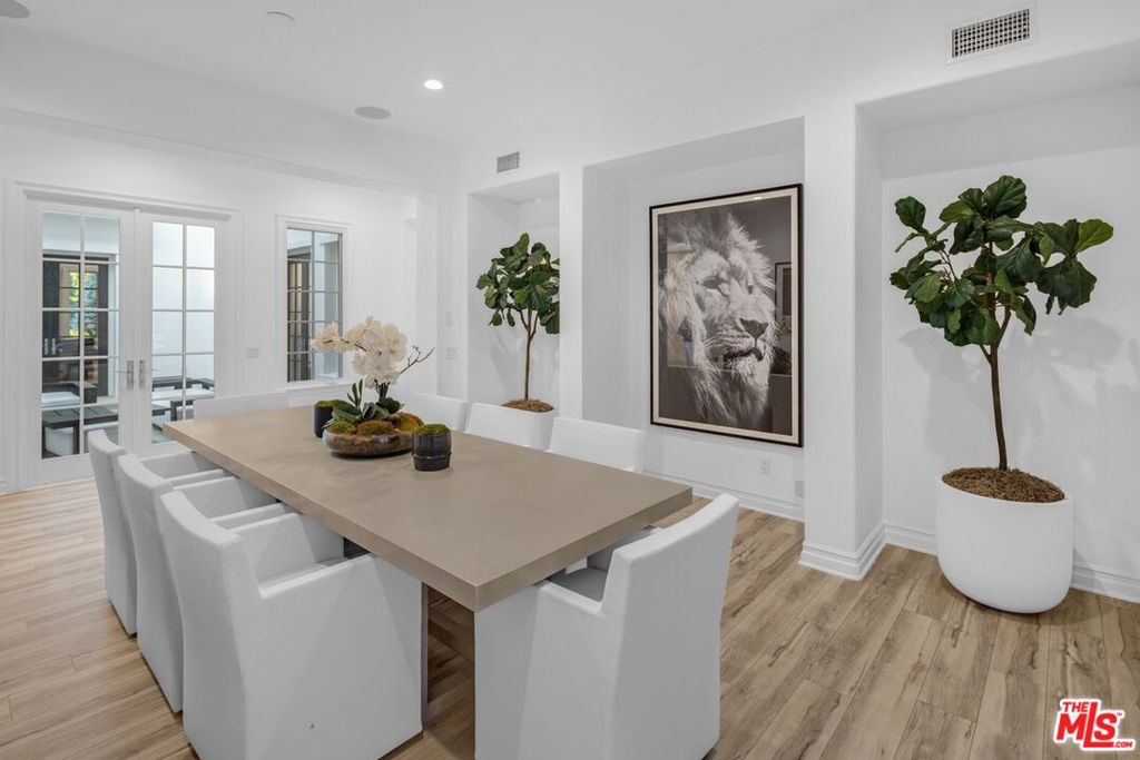 The Oaks - Residential