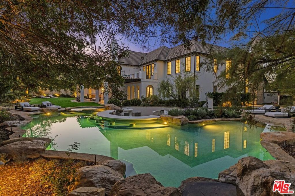 The Oaks - Residential