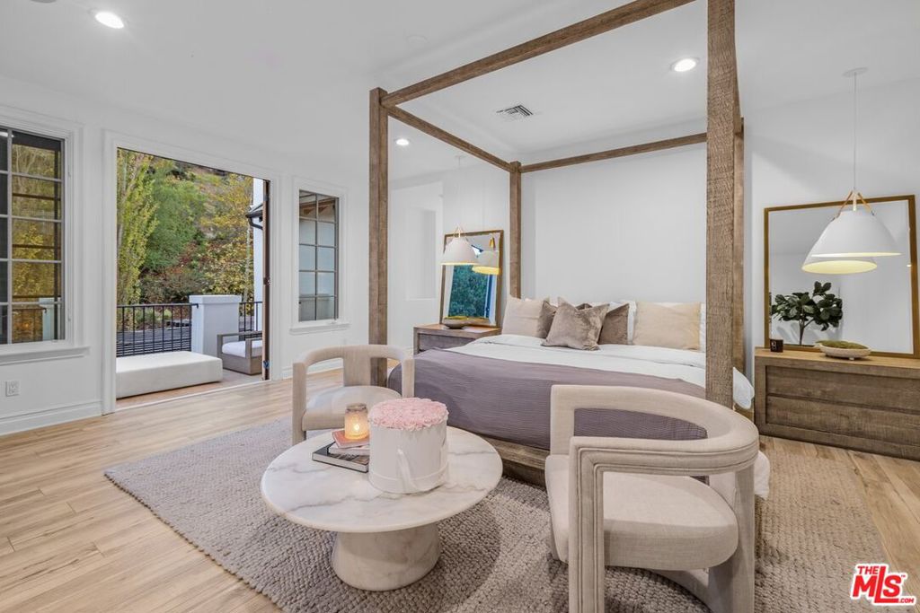 The Oaks - Residential