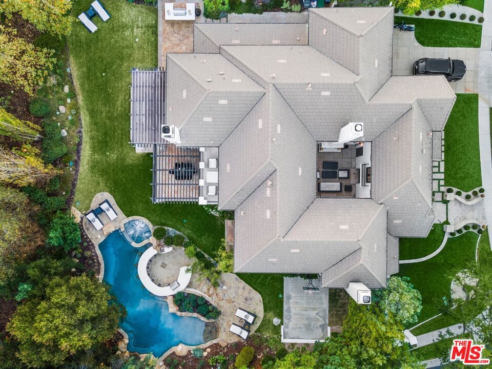 The Oaks - Residential