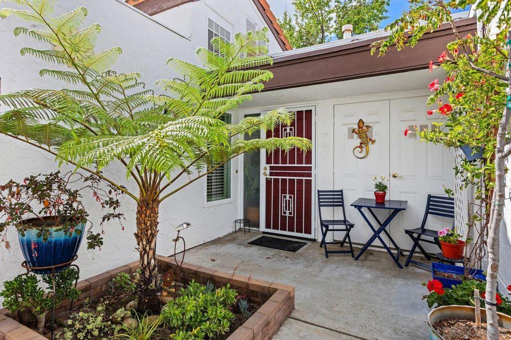 16410 Caminito Vecinos 137