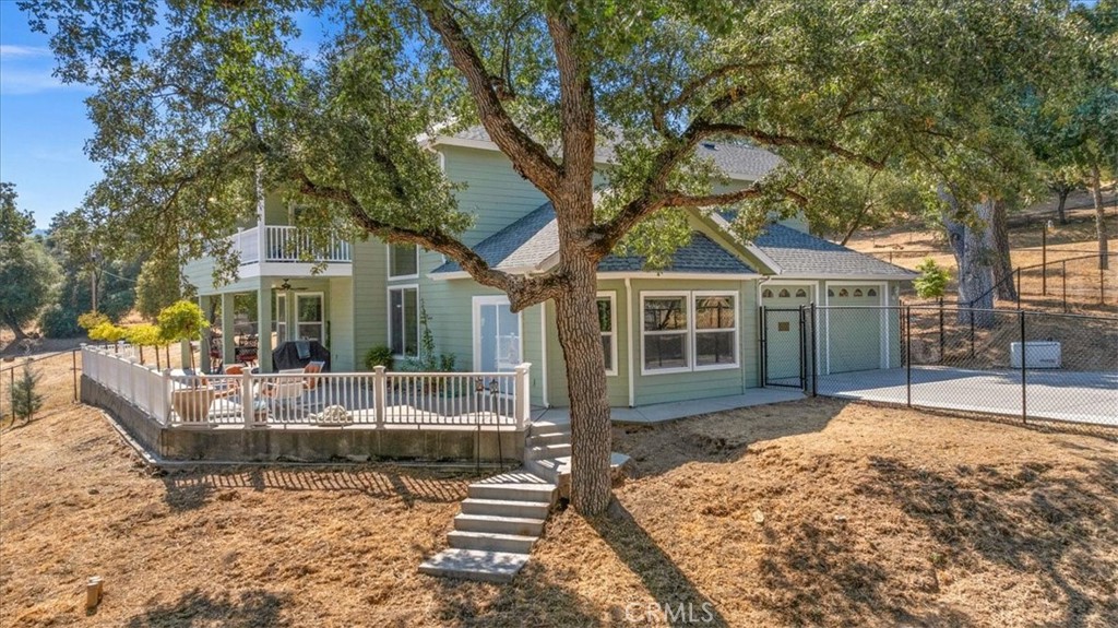 40111 Old Stone Gate
