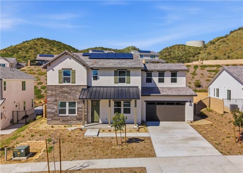 Photo of 30135 Hillside Place Pl, Castaic, CA 91384 (MLS # SR26230555)