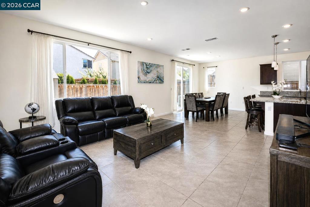 294 Caputo Cir