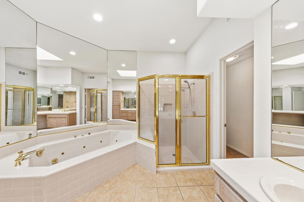 PGA Stadium - Residential