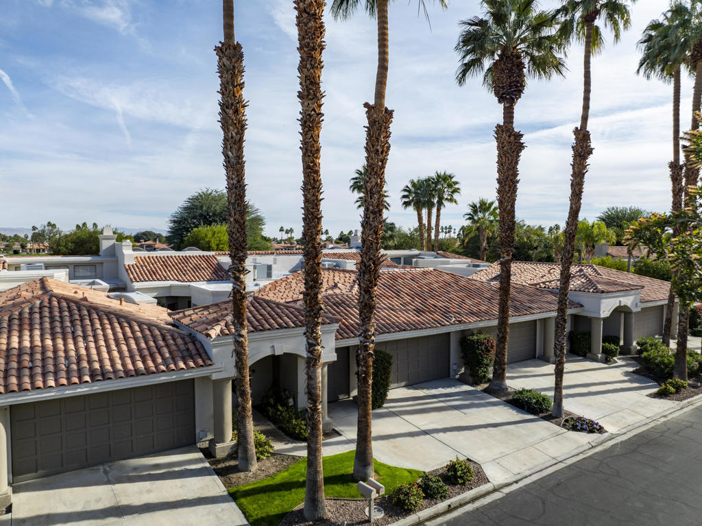 PGA Stadium - Residential