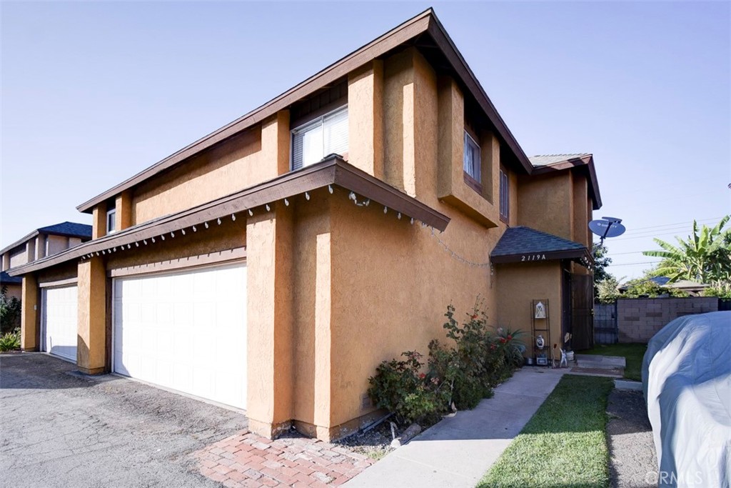 2119 W Edinger UNIT A