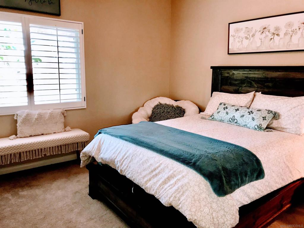 Ramona - Residential
