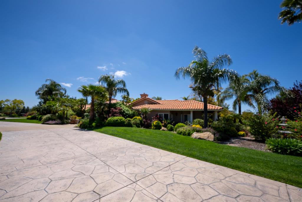 Ramona - Residential