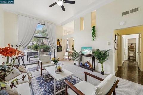 Photo of 470 N Civic Dr Dr #308, Walnut Creek, CA 94596 (MLS # 41125180)