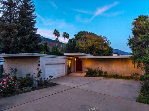 Photo of 701 Kilbourne DR, Upland, CA 91784 (MLS # CV26117112)