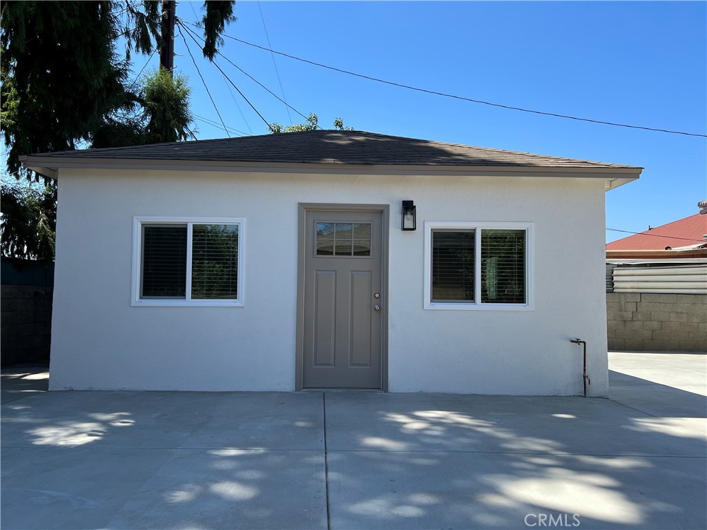 ALL Utilities Included (Electric, Water, Gas, Trash, Sewer & Landscaper). All Brand New Appliances Included (Fridge, Range, Microwave, Washer & Dryer). Nestled in the quiet neighborhood of El Monte, your beautifully crafted unit awaits. From the moment you enter you'll be greeted by an inviting open and spacious floor plan. The unit features 1 bed/studio, 1 bath, and 350 sq ft of living space. The unit has been completely remodeled for modern day living. Featuring, new HVAC, new dual pane windows, new tankless water heater, new plumbing, newer roof, freshly painted inside and out, open floor plan, modern kitchen featuring, gray shaker kitchen cabinetry, quartz counters, stainless steel appliances (Fridge, Range, Microwave, Washer & Dryer), recessed lighting, completely remodeled bathroom, stackable laundry units, ALL Utilities included (Electric, Water, Trash, Sewer & Landscaper), and much more. Perfectly situated in a wonderful neighborhood, close to your everyday needs, fantastic schools, hospitals, parks, markets, local eateries, shopping, easy access to all major freeways. Truly a remarkable place to call your new home, we invite you to come and see it today and make it yours!