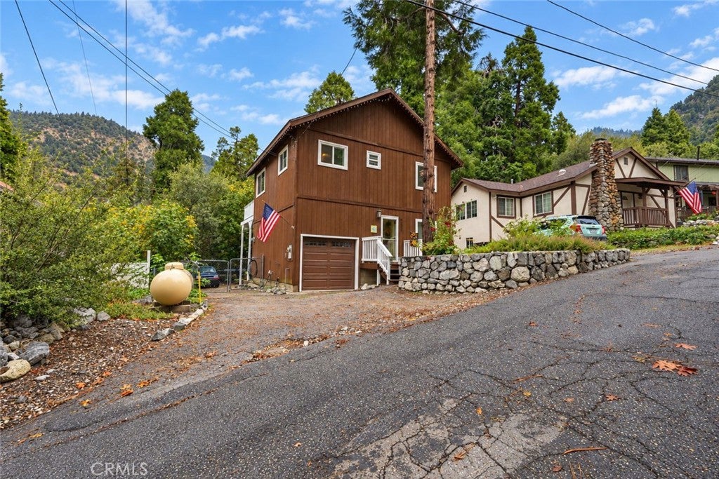 9333 Canyon