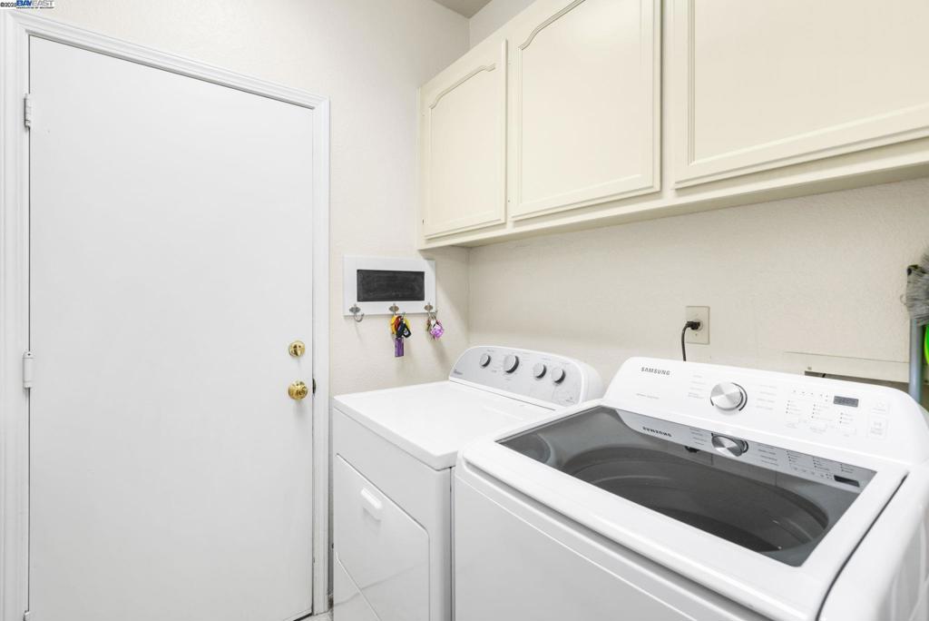 DISCOVERY BAY COUNTRY CLUB - Residential