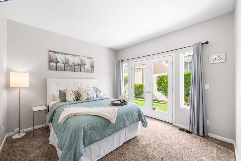 DISCOVERY BAY COUNTRY CLUB - Residential