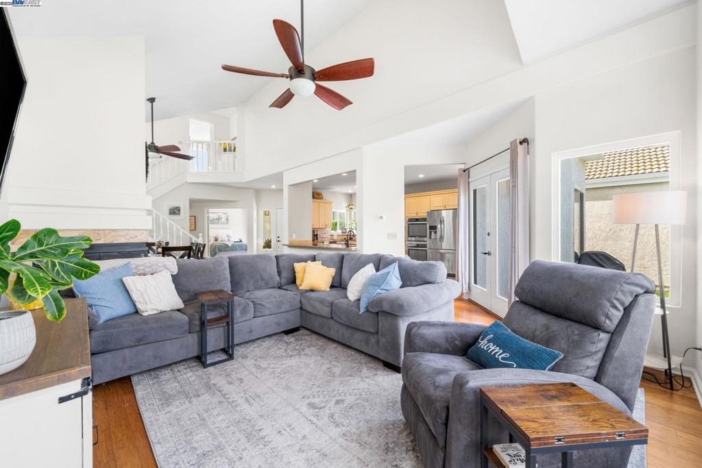 DISCOVERY BAY COUNTRY CLUB - Residential