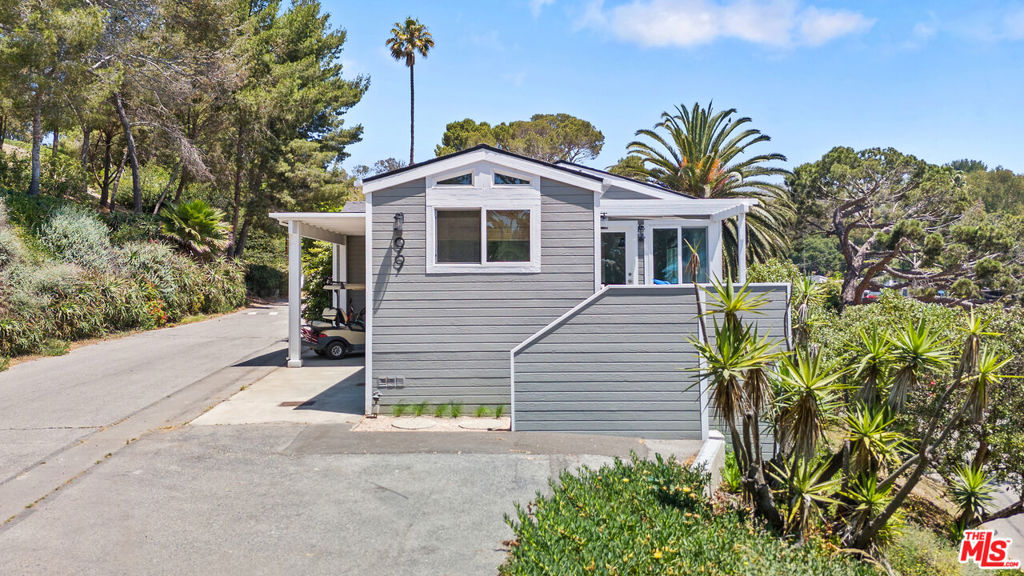 99 Paradise Cove Road