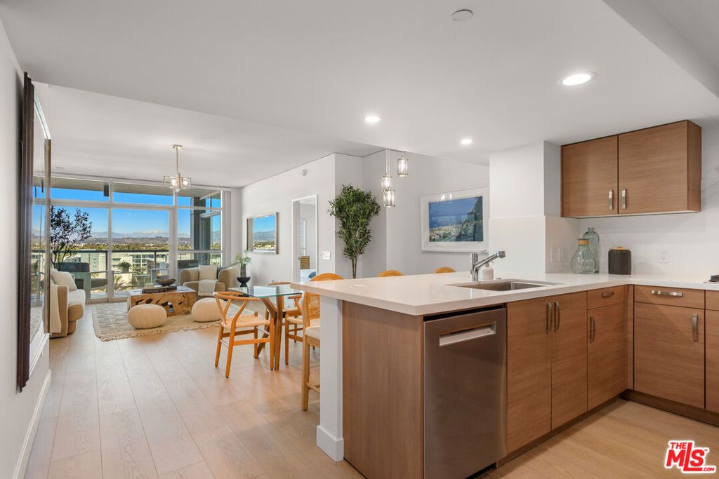 Photo of 13650 Marina Pointe Drive #908, Marina Del Rey, CA 90292 (MLS # 25620691)